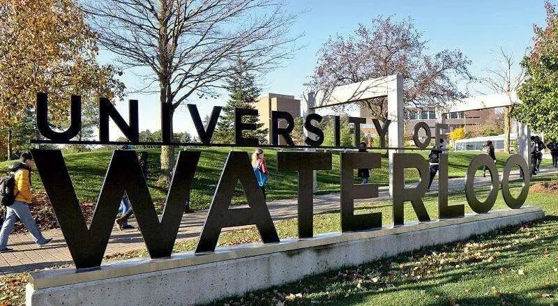 University of Waterloo 滑铁卢大学